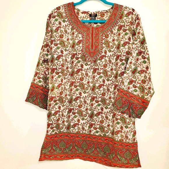 Uniti Casual Tops - Uniti Casual One Size Light Weight Pull Over Blouse - Paisley Print 0143